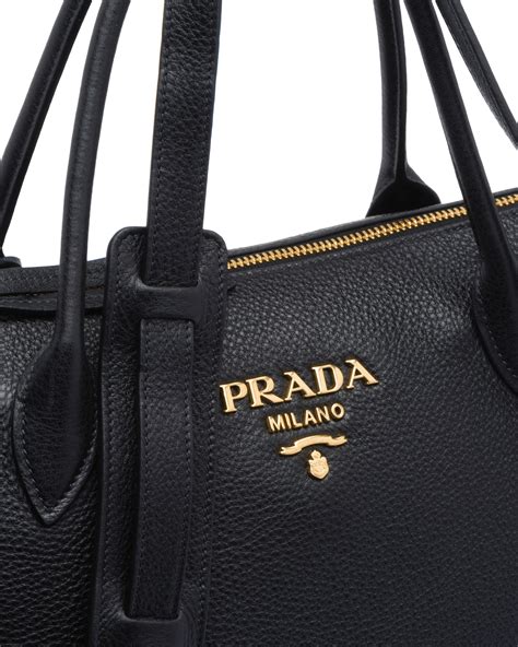 prada borse misura tu che vuol dire|borse in pelle prada.